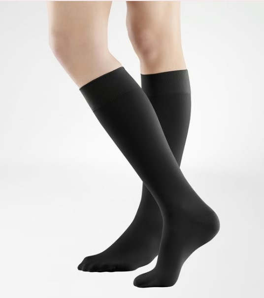 VT SOFT AD KKL2 M n/s punta chiusa borchie nere 3cm 1 paio