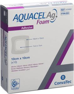 AQUACEL Ag Foam medicazione adesiva in schiuma 10x10cm 10 pezzi