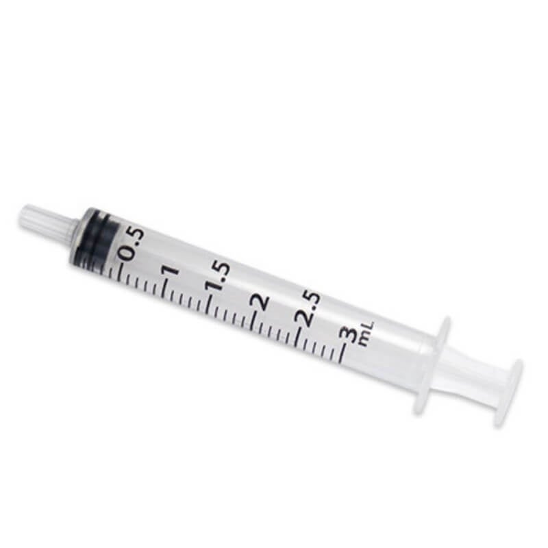 Siringa Terumo 3ml 3 pezzi attacco Luer centrico 100 pezzi