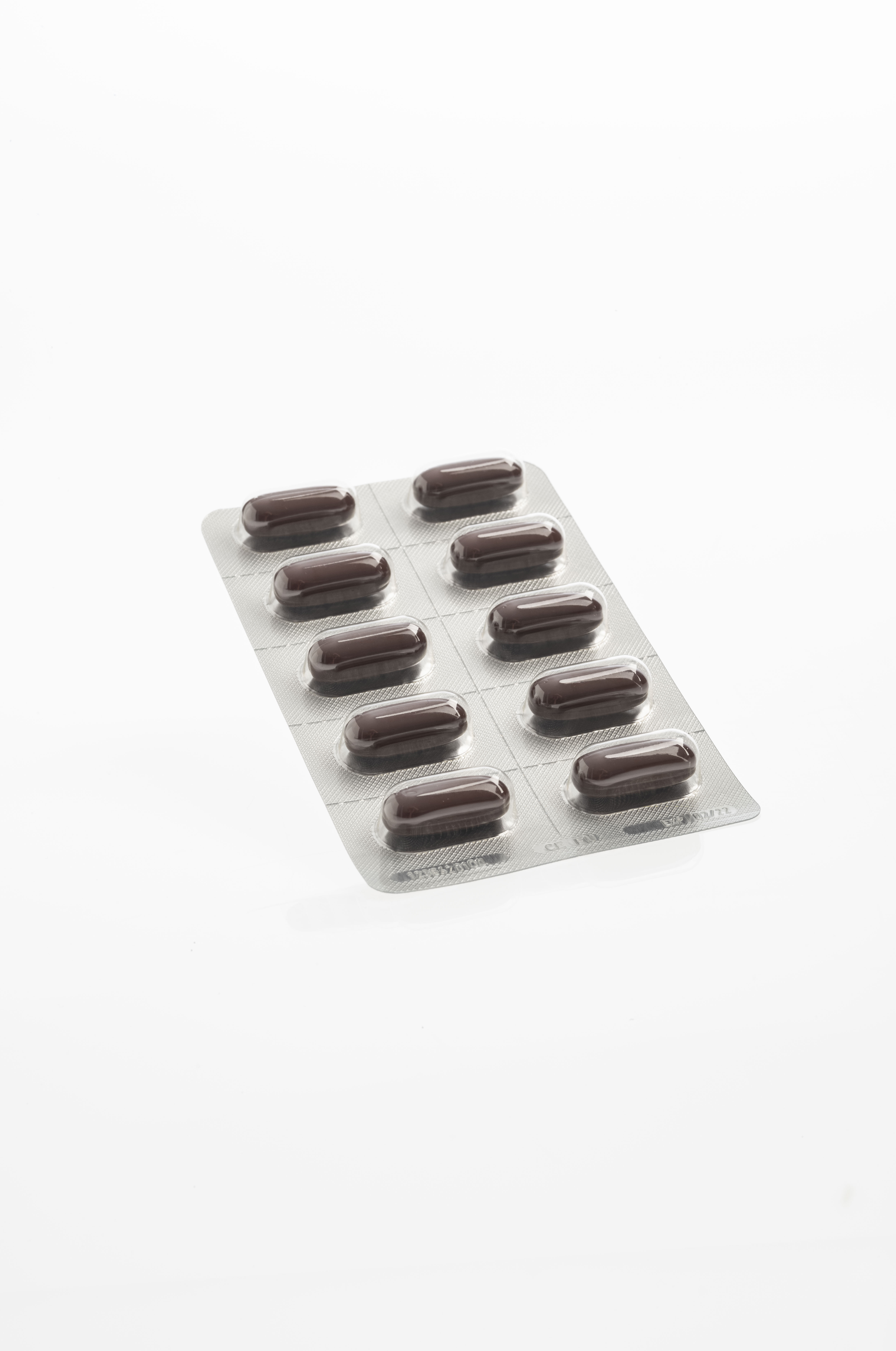 CELERGEN Svizzera Capsule Anti-Aging 3x 30 Capsule (cura per 3 mesi)